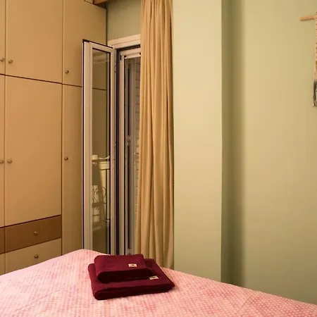 Apartment Deluxe In The Center Kalamata